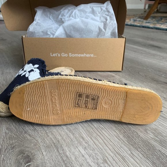 Soludos Frayed Floral Mule - Picture 3 of 4